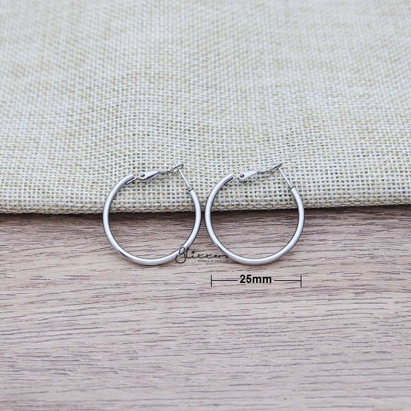 Stainless Steel Plain Wire Circle Hoop Women's Earrings - Silver-earrings, Hoop Earrings, Huggie Earrings, Jewellery, Stainless Steel, Women's Earrings, Women's Jewellery-ER0080-S-02_New-Glitters